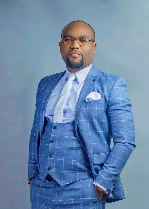 Koffy EWANA ENYANGOLA - PDG